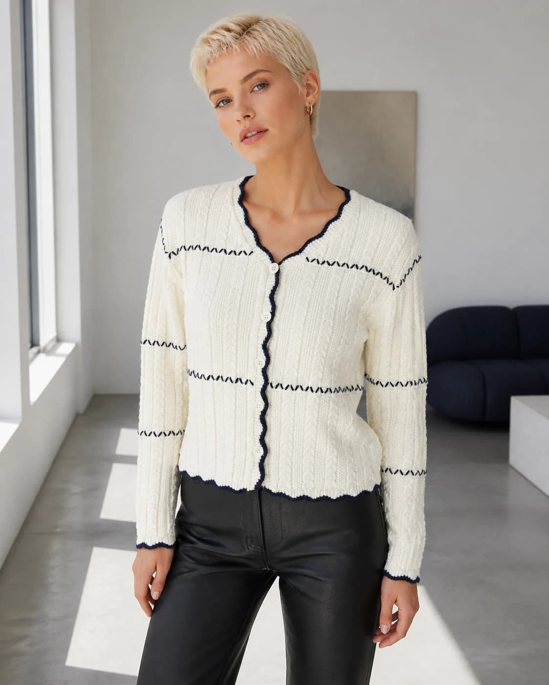 Contrast-line ivory cardigan
